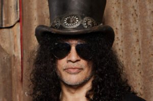 Slash’s net worth: A glimpse into his life: - Upbeat Geek