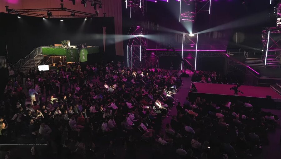 6 Ways Conferences Can Help Your Business 2