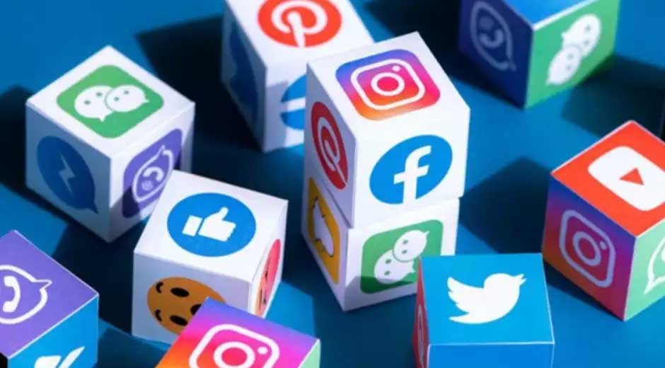 Tips-For-Upping-Your-Social-Media-Game-Play