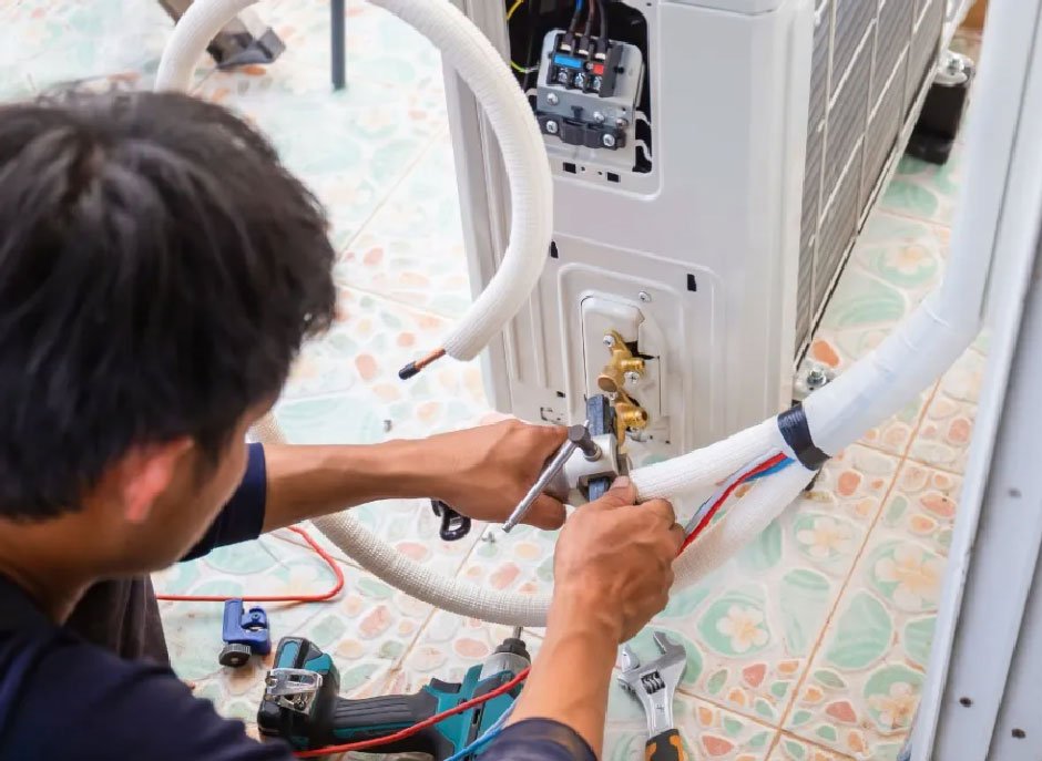 DIY or Professional? Deciding on AC Maintenance