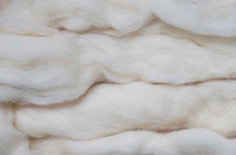 Moisture-Wicking-and-Quick-Drying