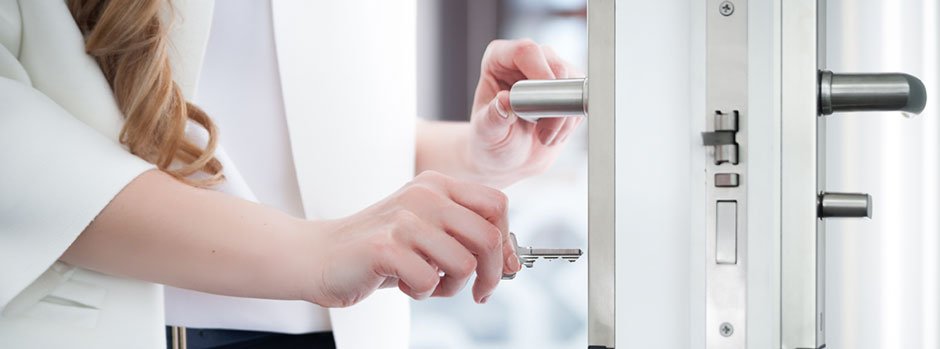 9 Ways to Keep Your Front Door Secure