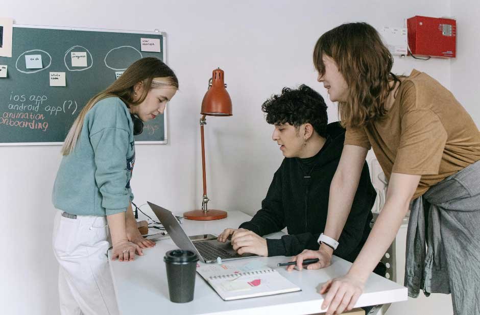 How Tech Startups Can Stay Ahead in a Fierce Market