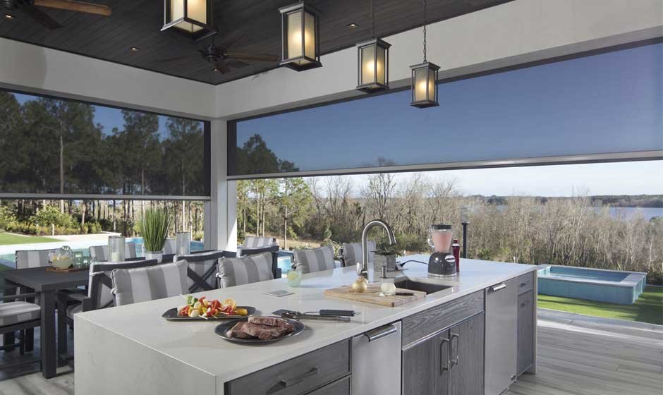 Can Retractable Privacy Screens Be Integrated With Outdoor Kitchen Spaces