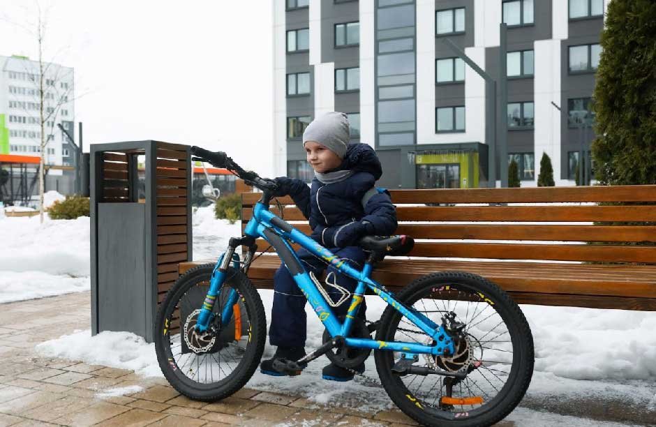 Kid-Friendly E-Bikes vs. Traditional Bikes: What Parents Should Know