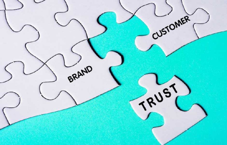 Builds Authority and Trust