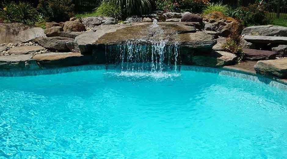 Eco-Friendly Pool Heating: Making the Most of the Desert Sun