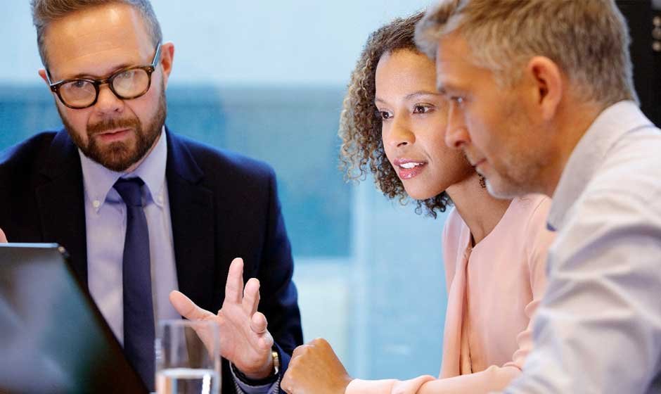 How to Choose the Right Financial Advisor for Your Needs