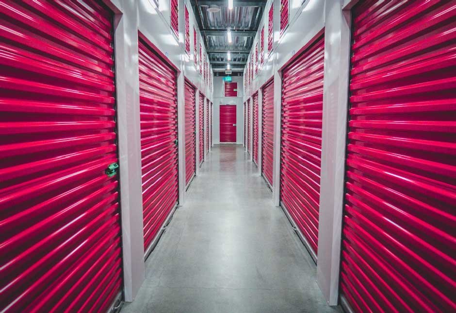 The Tech Behind Modern Storage: How Smart Systems Are Reshaping Everyday Spaces