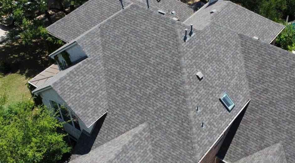 Why Choose a Certified Roofing Company in Arlington and DFW for Your Home