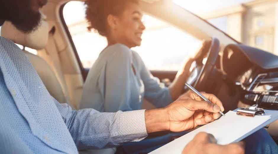 Why Professional Driving Lessons Are Worth It