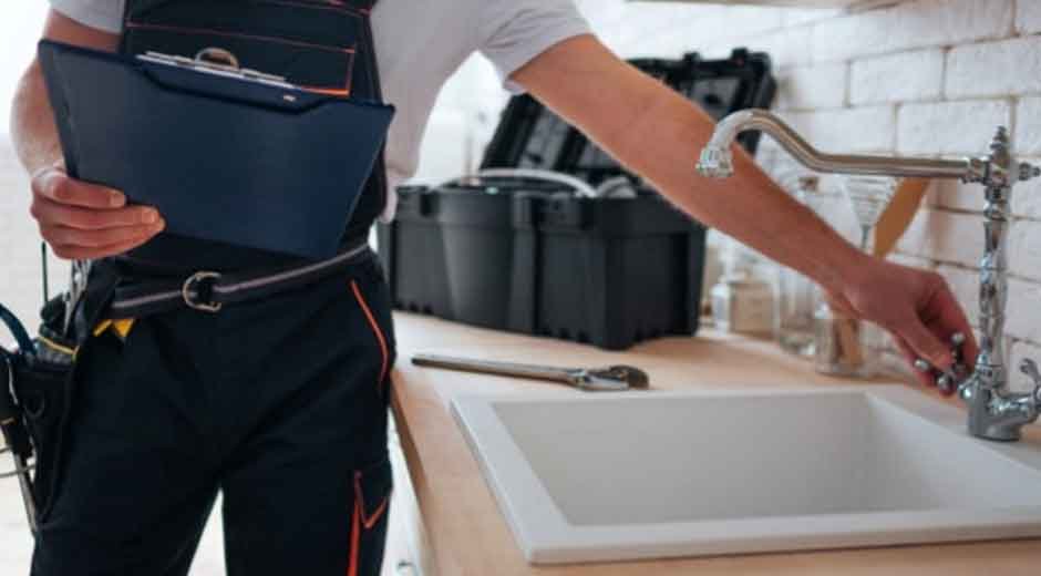 Choosing-the-Right-Leak-Detection-Company-Questions-to-Ask-Before-Hiring