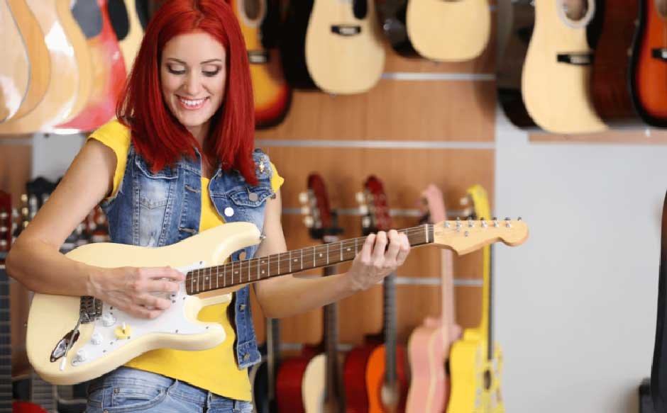 How to Choose Your First Electric Guitar: A Beginner’s Guide
