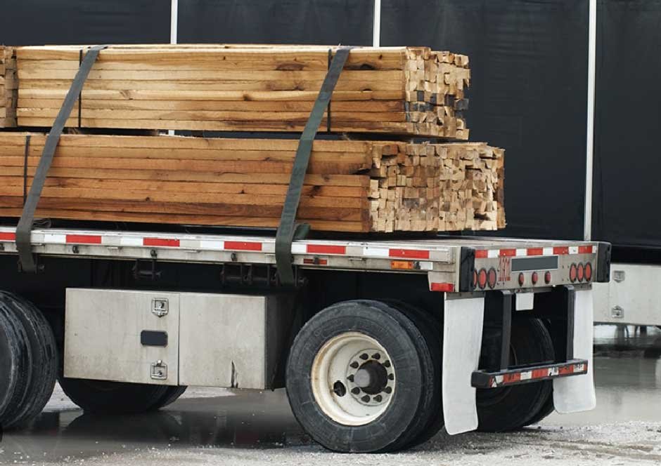 Locked, Loaded, and Legal: 5 Cargo Securement Rules Big Rigs Must Follow