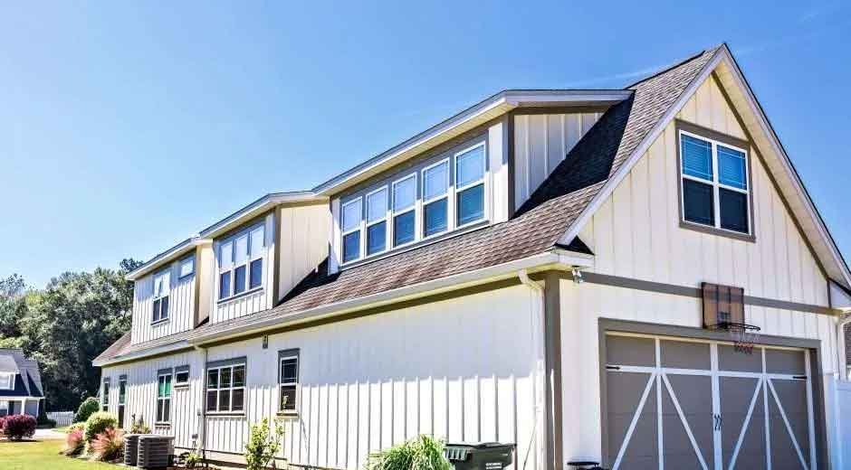 The-Exterior-Blueprint-Choosing-the-Right-Siding-for-Your-Home-–-Understanding-Material-Options,-Cost-Implications,-and-Proper-Maintenance