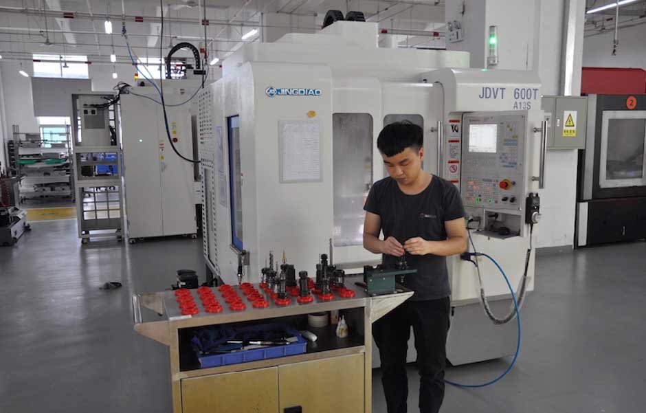 Adaptive Machining Innovation for Advanced Polymers in Industrial Automation