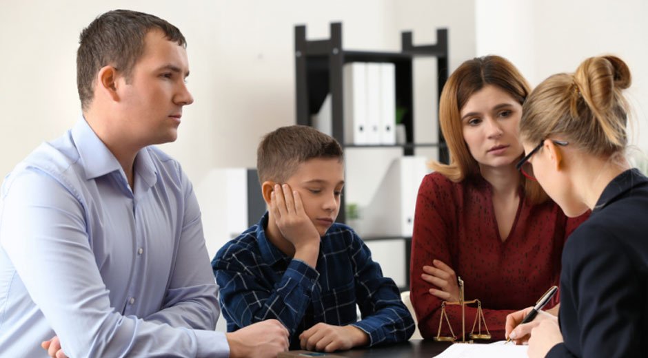 How Does Divorce Affect Child Custody and Parenting Rights?