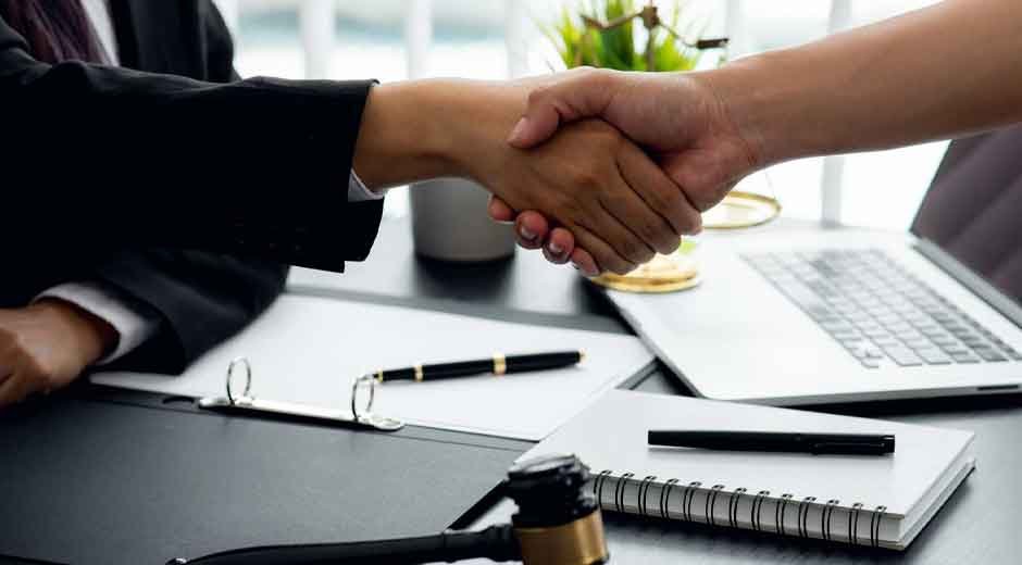 How-to-Choose-the-Personal-Injury-Lawyer-for-Your-Case