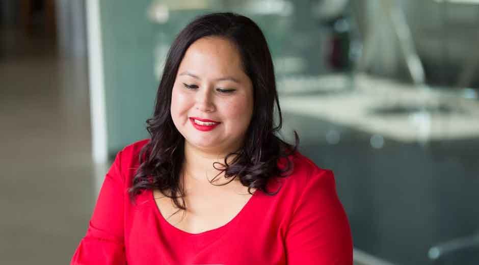 Minimalist Styling Advice for Women Entrepreneurs