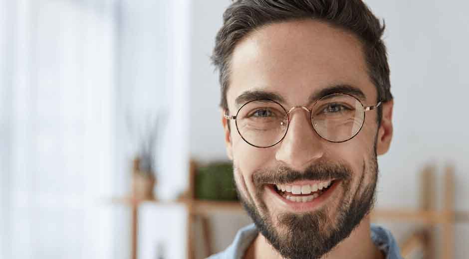 Eyewear Guide for Men: Picking Frames That Match Your Face Shape