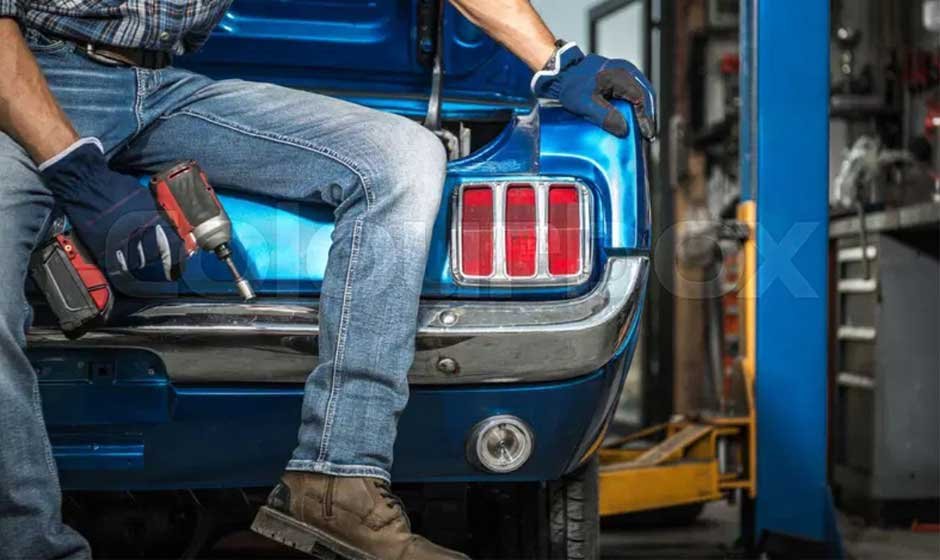 The-Role-of-Carburetors-in-Classic-Car-Restoration-Projects