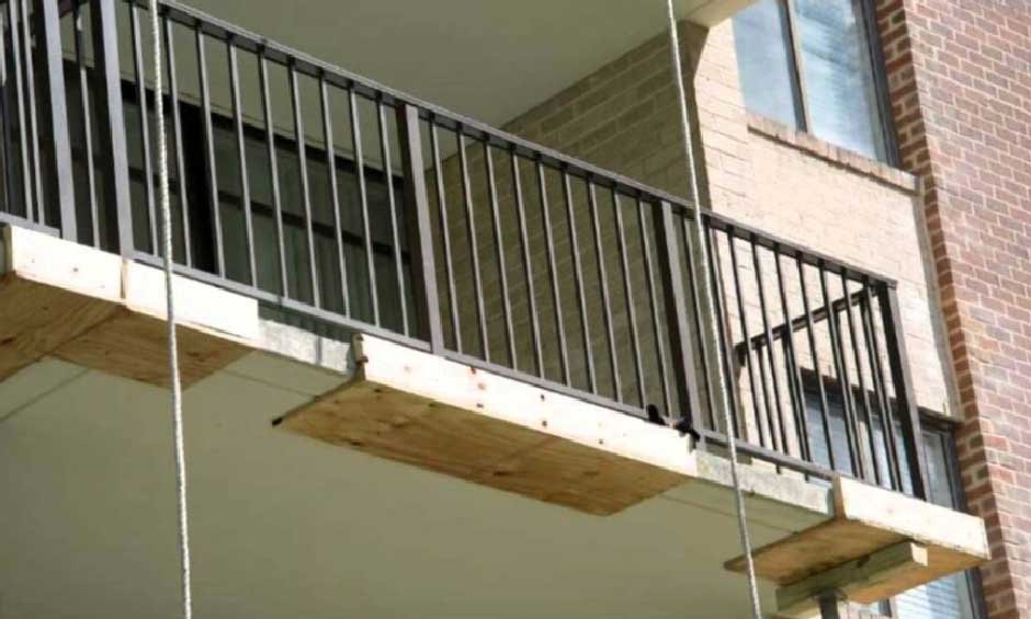 When Do You Need Balcony Repair