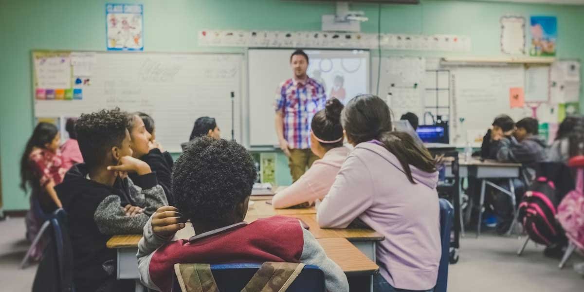 Choosing-Learning-Communities-That-Align-with-Family-Values