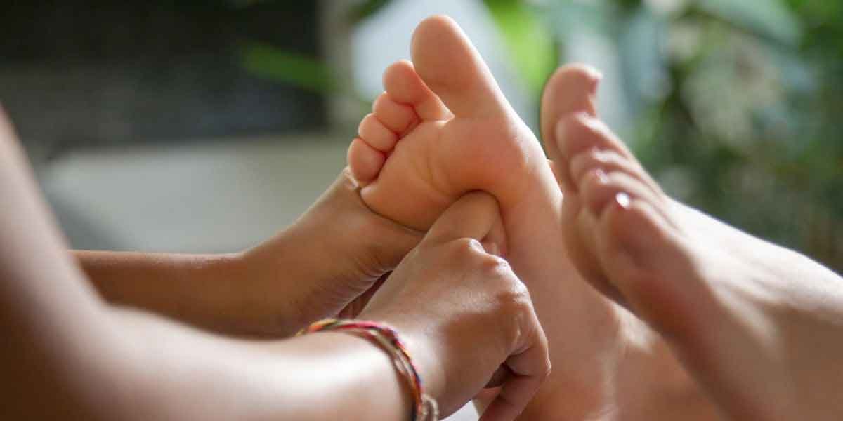 Calm-the-Mind-and-Support-the-Body-With-CBT,-Reflexology,-and-Massage-Training