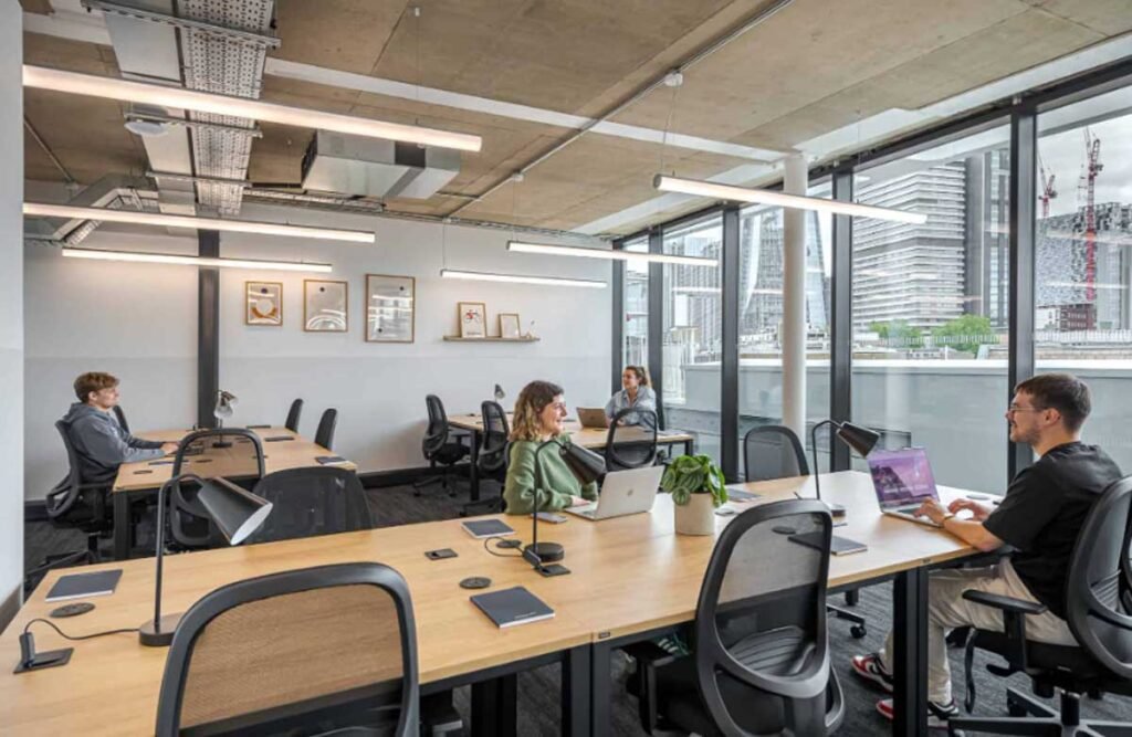 How To Reduce Workplace Clutter That Impacts Productivity - Upbeat Geek