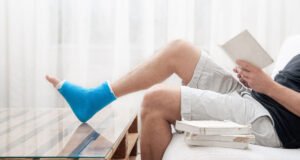 How Delayed Medical Treatment Can Hurt a Workplace Injury Claim